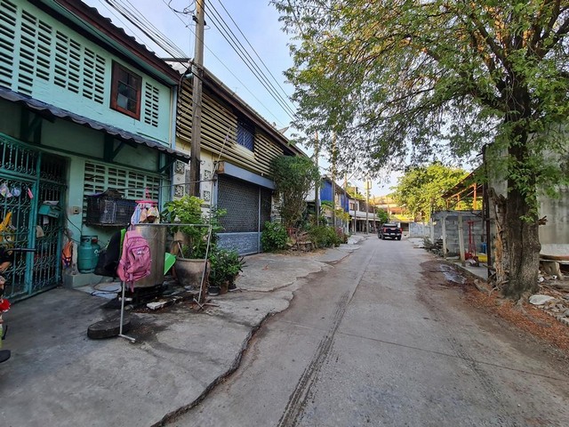 ขาย ทาวน์เฮ้าส์ บ้านใหม่ ปากเกร็ด ปากเกร็ด นนทบุรี PTT00256