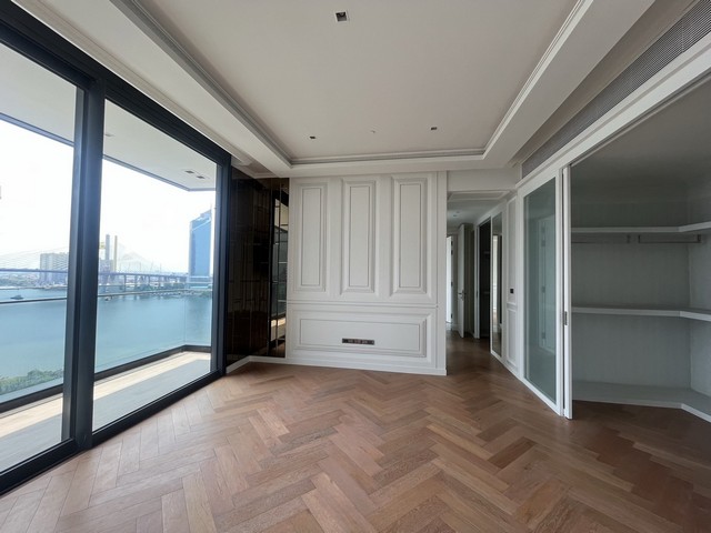 ขายหรือให้เช่า คอนโด 4 ห้องนอน Canapaya Residences พระราม 3-สาทร พื้นที่ 248 ตร.ม. วิวแม่น้ำเจ้าพระยารอบด้าน Pet-friend