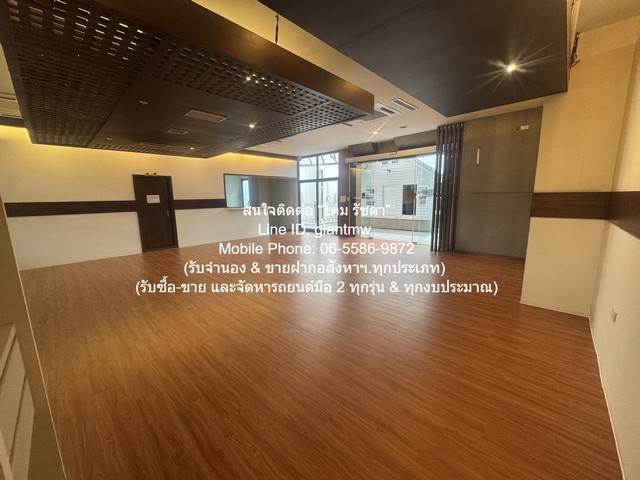 Office ให้เช่าพื้นที่สำนักงาน (Office For Rent) ชั้น 3 บนอาคารสำนักงานหรู ติด ซ.ทองหล่อ 0 RAI 2 Ngan 0 ตร.วา 1 BR 1 น้ำ 80000 บ.   บรรยากาศส่วนตัว เป็นสำนักงานให้เช่าที่ตั้งอยู่ในทำเลใจกลางเมือง โดยอยู่ท่ามกลางสิ่งอำนวยความสะดวกในทุกมิติ โดยเหมาะสมสำ