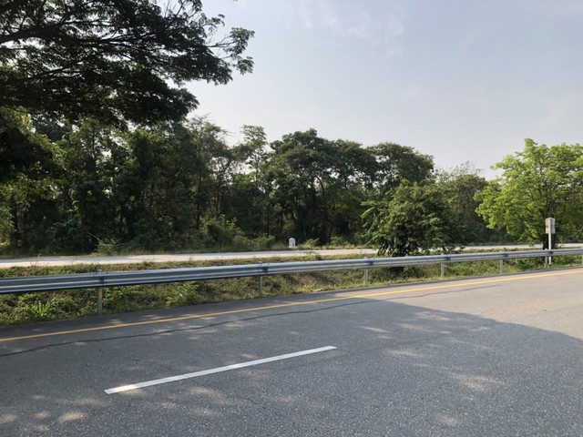 ที่วิวสวยมีไว้ไม่ผิดหวัง เมืองบ้านตากจังหวัดตาก  3-1-40 ไร่ ติดถนนเอเซีย AH1 ติดถนนพหลโยธิน ไร่ 3ลบ. โทร 096-8821857