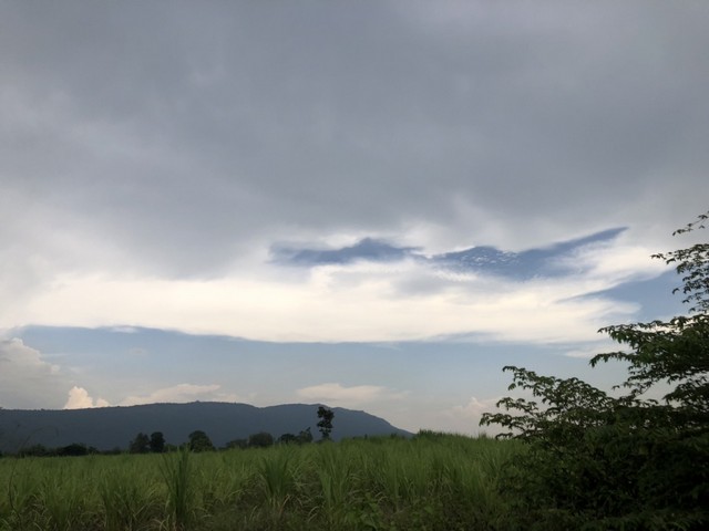 ที่วิวสวยมีไว้ไม่ผิดหวัง  ขายที่ดินสวยติดภูเขา เทือกเขายาวเรียงแนว ดินดีสมบูรณ์ทรัพย์ในดิน ฟ้าใสวิวหลักล้าน ต.นาจาน อ.สีชมพู จ.ขอนแก่น 