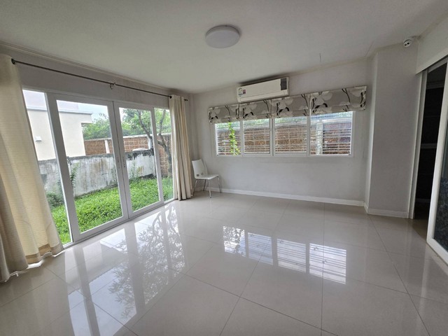 ให้เช่า บ้านเดี่ยว2ชั้น 64ตรว. ถนนร่มเกล้า เขตมีนบุรี ติดถนนใหญ่ ใกล้มหาวิทยาลัยเกษมบัญฑิต