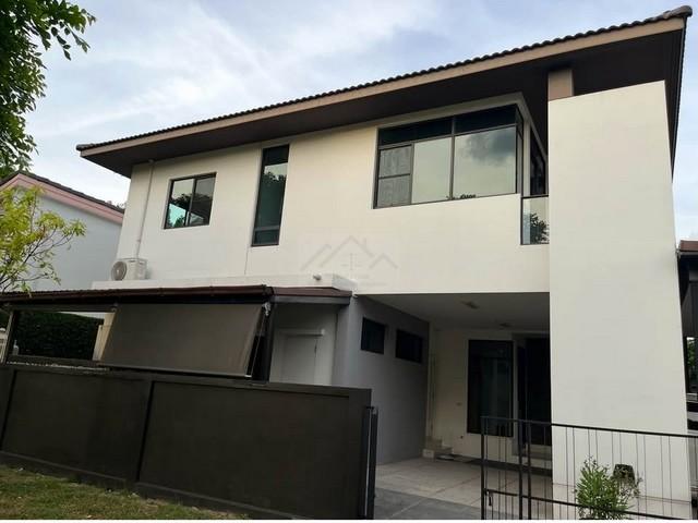 ให้เช่าบ้านเดี่ยว 2 ชั้น 101 ตรว. หมู่บ้านมัณฑนา เลค วัชรพล ถ.สุขาภิบาล 5 สายไหม ( ไม่รับสัตว์เลี้ยง )