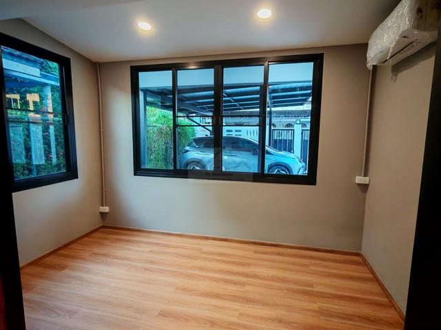 ให้เช่าบ้านเดี่ยว 2 ชั้น 58 ตรว. ซ.ลาดพร้าว 74 ปรับปรุงใหม่ทั้งหลัง ใกล้รถไฟฟ้า สายสีเหลือง