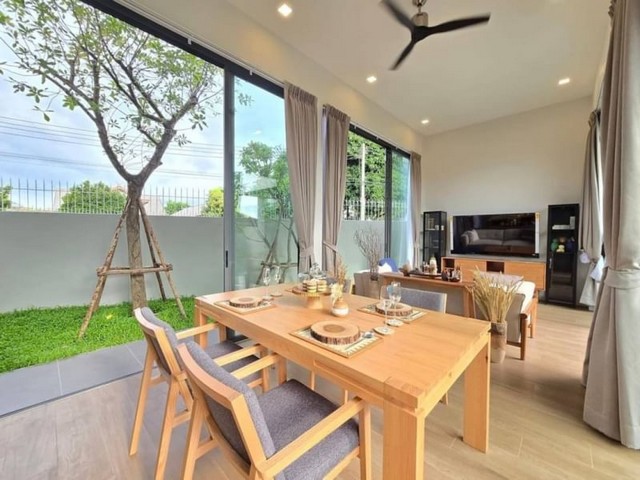 ขายบ้านพลูวิลล่าพัทยา โซนเขามะกอก ทำเลดี พร้อมเฟอร์นิเจอร์ทั้งหลัง FP-H0708