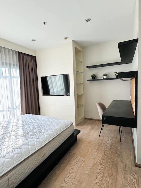 Noble Remix Thonglor spacious clean comfortable 14th floor BTS Thonglor