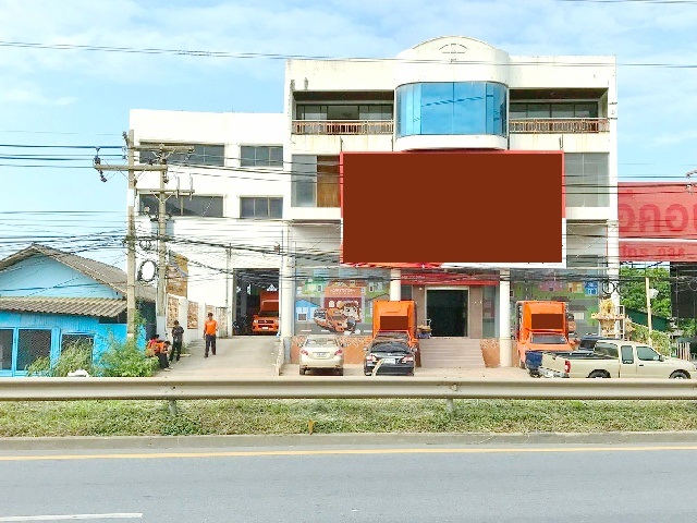 สนามกอล์ขนาดใหญ่ ฟสระบุรีคันทรีคลับ 5.9 กม. ให้เช่า-ขายอาคารพาณิชย์ 3 ชั้น ทำเลเด่น 90 ตร.วา.1,990 ตร.ม.โครงสร้างแข็งแรง 