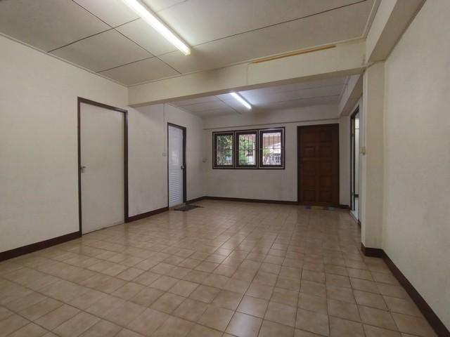 ให้เช่าบ้านเดี่ยว 2 ชั้น 52 ตรว. ลาดพร้าว 122 รามคำแหง 65 ใกล้ MRT มหาดไทย