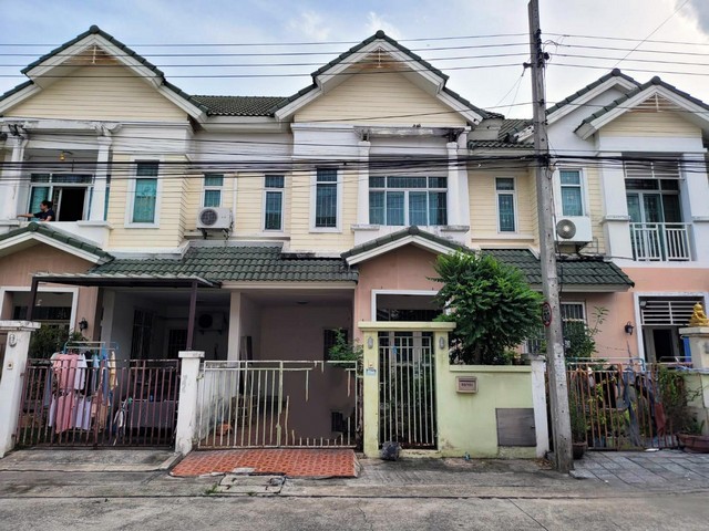 ขาย ทาวน์เฮ้าส์ สิรภัทร 2 ท่าอิฐ-วัดไทรม้า เมืองนนทบุรี PTT00108