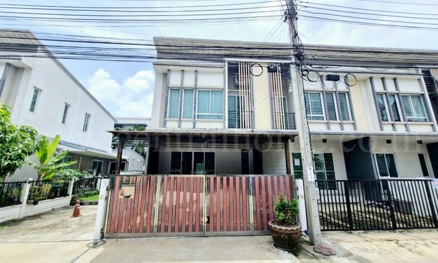 P1 ทาวน์โฮม พลีโน่ ติวานนท์ - แจ้งวัฒนะ ปากเกร็ด หลังมุม 