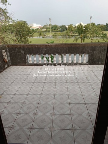 บ้าน ขายบ้านหรู 2 ชั้น (ตามสภาพ) พร้อมที่ดิน 336 ตร.ว. ติดทะเลสาบ และสนามกอล์ฟ ม.เมืองเอก รังสิต (ใกล้สนามบินดอนเมือง) ราคา 18.5 ล้านบาท ขนาดเท่ากับ 0 ไร่ 3 NGAN 36 ตร.วา 4ห้องนอน 18500000 BAHT. ใกล้กับ มหาวิทยาลัยรังสิต และสนามกอล์ฟ 2 สนาม (เมืองเอก