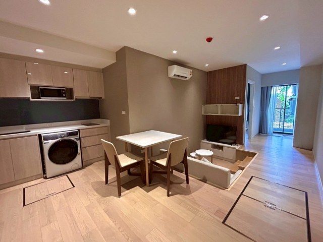 ขายคอนโด Runesu Thonglor 5 ขนาด 42.73 ตร.ม. สไตล์ญี่ปุ่นแท้  ใกล้ BTS ทองหล่อเพียง 900 ม. ทางพิเศษเฉลิมมหานคร เขตวัฒนา  กรุงเทพฯ