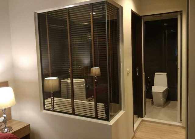 ให้เช่าคอนโด รึทึ่ม สาธร Rhythm Sathorn 1BR ใกล้ BTS สะพานตากสิน ค่าเช่า 32,000 บาท/ เดือน