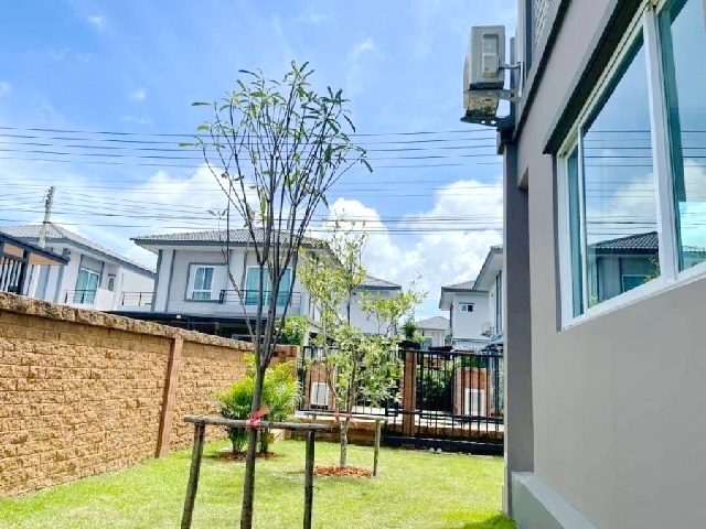 แม็คโครถลาง 3.4 กม..ตลาดสด เทศบาลเทพกระษัตรี 2.7 กม.จัดเต็มเฟอร์ เครื่องใช้ไฟฟ้า 3-4นอนให้เช่าบ้านเดี่ยวหรู 2 ชั้น ถ.เทพกระษัตรี  