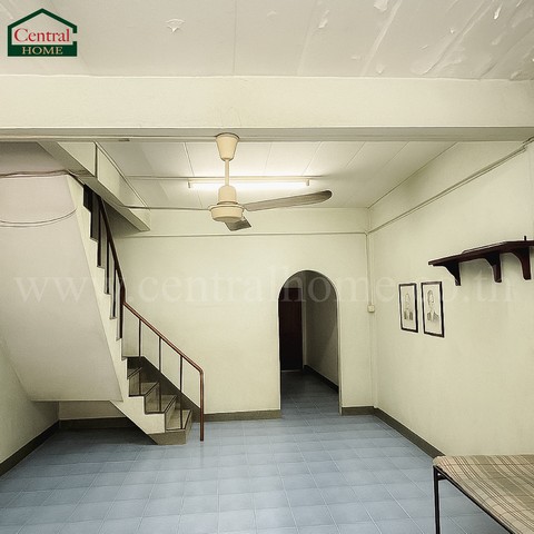 ทาวน์เฮ้าส์ 2 ชั้น ซอยท่าข้าม 26 บางขุนเทียน ตรงข้าม เซ็นทรัลพระราม 2