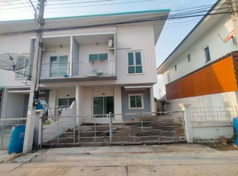 ขายทาวน์เฮ้าส์มือสอง อำเภอลาดหลุมแก้ว จังหวัดปทุมธานี โครงการ เดอะเนเจอร์ พาร์ค