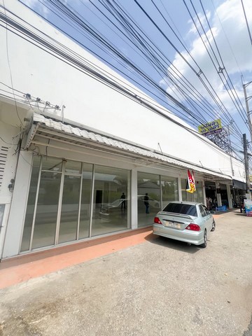 ให้เช่า! อาคารพาณิชย์ขนาดใหญ่ ทำเลทอง ติดถนนใหญ่หางดง เชียงใหม่