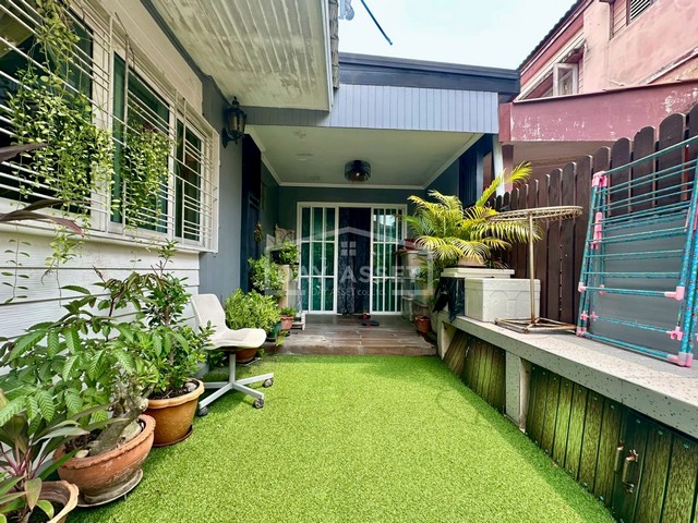 ขายทาวน์เฮ้าส์ 2 ชั้น หมู่บ้านวรางกูล คลอง 3 เดินทางสะดวกเข้า-ออกได้หลายเส้นทาง เนื้อที่ 28.7 ตร.ว. ขายเพียง 1,990,000 ล้านบาท