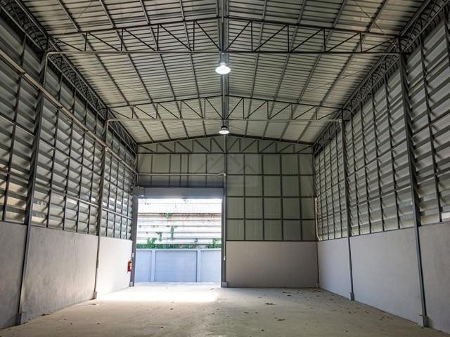 ให้เช่าโกดัง NEW ถนนเฉลิมพระเกียรติ ร.9 ซอย 38 อ่อนนุช ประเวศ ใกล้สนามบินสุวรรณภูมิ