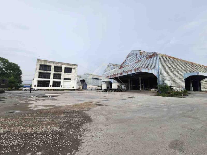 ขายที่ดิน พร้อมสิ่งปลูกสร้าง โกกัง ขนาด 11-3-34.3 ไร่ ซอย บางกระดี่ 32 (ซอยสมาคมไทยรามัญ) แสมดำ