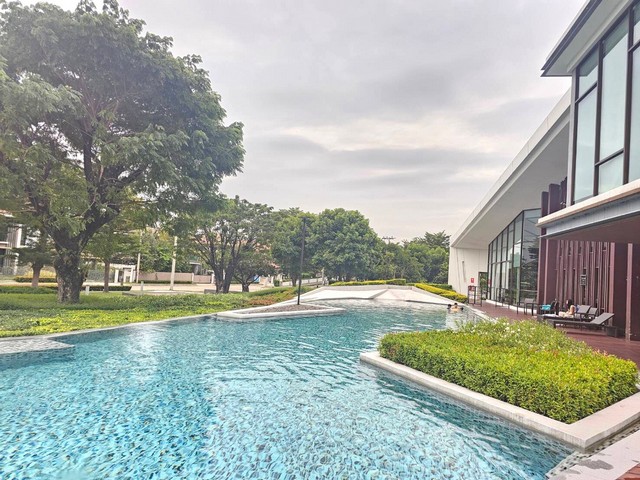 ขายบ้านเดี่ยว The Grand บางนา-วงแหวน หน้าบ้านวิวสวนร่มรื่น อยู่ใกล้เมกาบางนา เป็นบ้านใหม่ไม่เคยเข้าอยู่