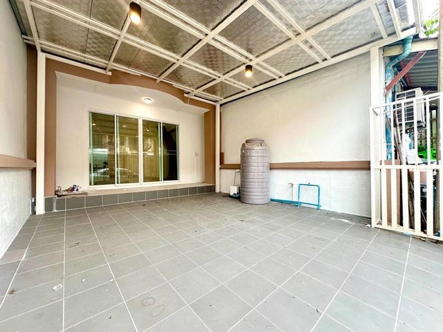 ขายบ้าน รีโนเวทใหม่พร้อมอยู่ 1.49ลบ.ถ.บ้านกล้วย - ไทรน้อย บางบัวทอง การเดินทางสะดวกสบาย ร้านค้า ร้านอาหาร ใกล้ห้าง ใกล้ ทางด่วน M81