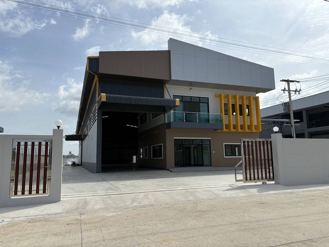 ขายโรงงานใหม่ พร้อม ออฟฟิต 2ชั้น โกดัง คลังสินค้า ที่ดินเกือบ 2ไร่ ต.โคกขาม จ.สมุทรสาคร ใกล้ มหาชัยเมืองใหม่ 7นาที New Factory and Warehouse