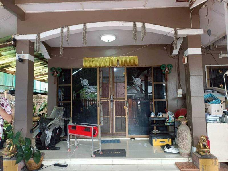 บ้านเดี่่ยว มโนรมย์เพลส 7 คลอง 8 ลำลูกกา ปทุมธานี  โครงการ มโนรมย์ เพลส 7 คลอง 8 ถนน รังสิต - นครนายก