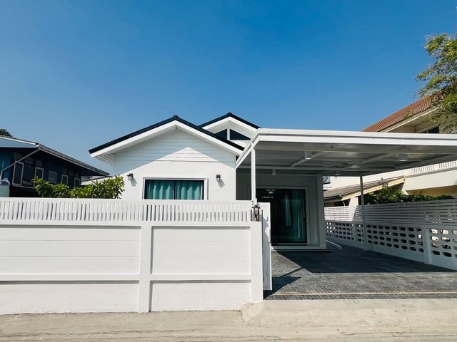 ให้เช่าบ้านเดี่ยว ชั้นเดียว ตกแต่งหรู เฟอร์นิเจอร์ เครื่องไฟฟ้าพร้อมอยู่ ย่านบางนาประเวศใกล้โรงเรียนราชวินิตบางแก้ว และเมกะบางนา 