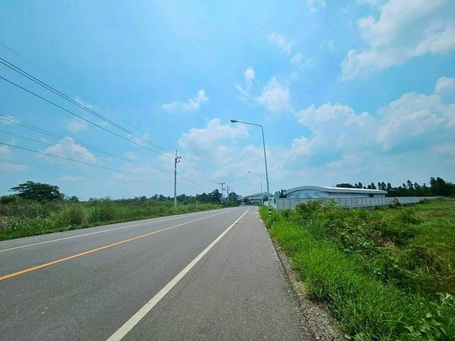 พื้นที่ดิน - 1700 SQ.WA  3000000 THAI BAHT ทำเลนี้ห้ามพลาด ฉะเชิงเทรา