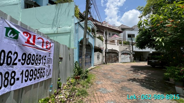 ขายที่ดิน เอกมัยซอย 6  สุขุมวิท เนื้อที่  61 ตารางวา ทำเลดีมาก 