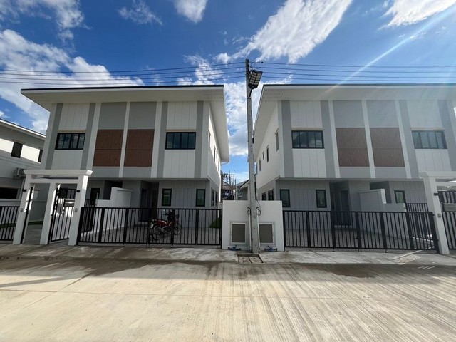 บ้านแฝด สไตล์โมเดิร์นเจเเปน สันปูเลย ดอยสะเก็ด                       