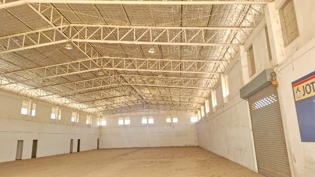 ให้เช่าโกดังขนาดใหญ่ พร้อมออฟฟิศ 2 ชั้น โรงแรมฟอร์จูน ริเวอร์วิว 2.7กม. เทคนิคชัยภูมิ 1.9กม.1,200 ตร.ม.300 ตร.วา.ตลาดสดเทศบาล 1.5 กม