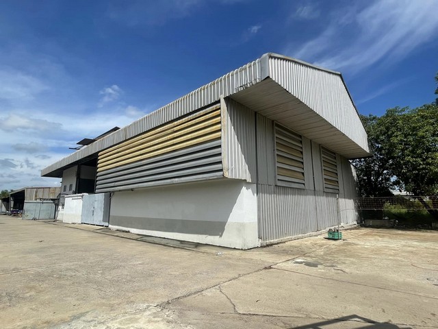 ให้เช่าโกดัง  ขนาด 520 ตารางเมตร พร้อมออฟฟิศ 2 ชั้น ติดถนนใหญ่ ใกล้ตลาดโรงเกลือท้ายเกาะ  สามโคก 