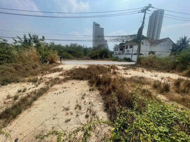 ขายที่ดินใกล้หาดจอมเทียนเข้าออกได้ 2 ทาง ตำบลหนองปรือ  อำเภอบางละมุง  จังหวัดชลบุรี