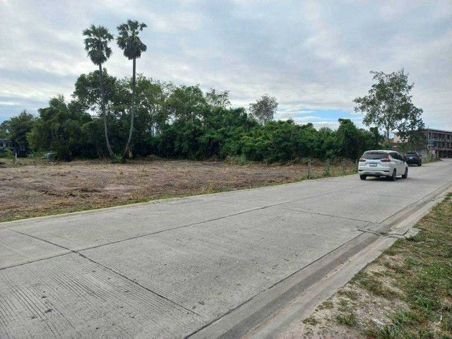 ขายที่ดินอ่างศิลาชลบุรี ข้างหมู่บ้านมณีรินทร์  ใกล้สะพานปลาอ่างศิลา ชลบุรี