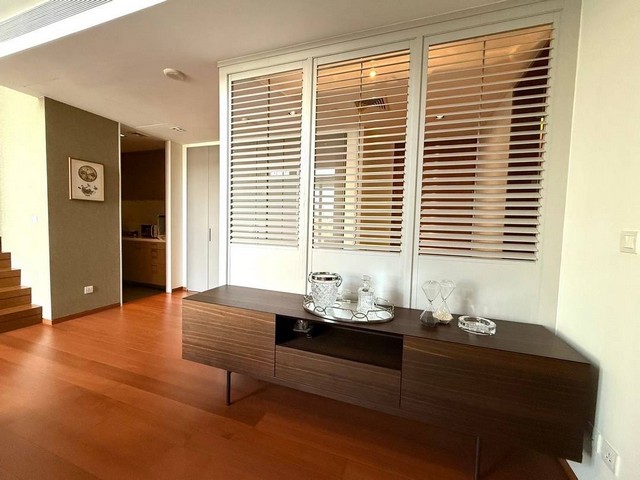 ขายคอนโด 1 ห้องนอน The Sukhothai Residences สาทร 156.83 ตร.ม. Fully Furnished  ส่วนลดเกือบ 2 ล้าน