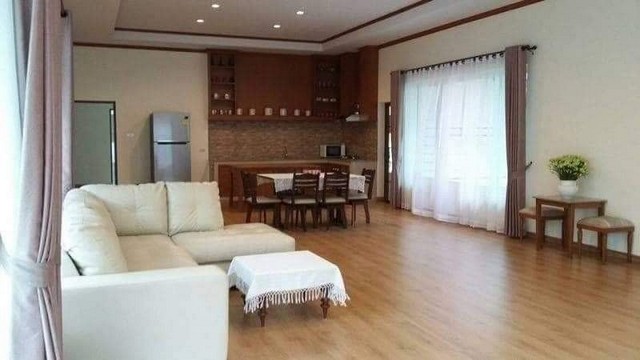 บ้านเดี่ยวสไตล์ญี่ปุ่นเล่นระดับ ใกล้ตลาดสามแยก สันนาเม็ง สันทราย