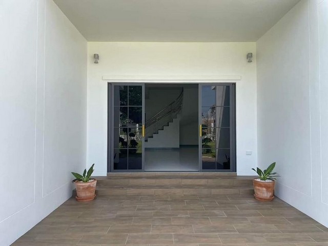 บ้านสร้างใหม่ 2 ชั้น เนื้อที่กว้าง น้ำไม่ท่วม โซนสันทราย