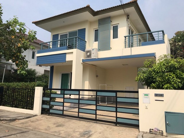 ให้เช่าบ้านเดี่ยว.หมู่บ้านบ้านสราญสิริ ย่านท่าข้าม พระราม2 ใกล้โรงเรียนสวนกุหลาบวิทยาลัย ธนบุรี 1กม