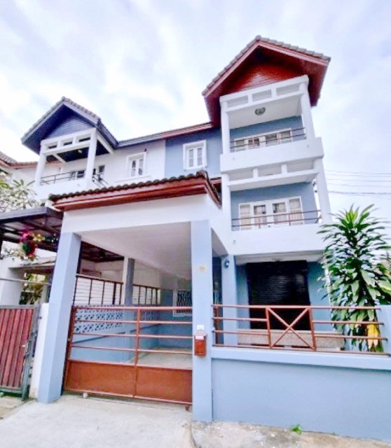 MRTแจ้งวัฒนะ14 1.3กม. ให้เช่าคฤหาสน์ใหม่ ห้องมุม 3ชั้น 42ตร.วา.482ตร.ม.ประชาชื่น-แจ้งวัฒนะ 4นอน 3น้ำ ตลาดเมืองทอง 1.4กม.