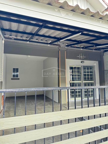 ขายทาวน์เฮาส์ 2 ชั้น หมู่บ้าน พฤกษา 67 ลำลูกกา คลอง 2  เนื้อที่ 17.4 ตร.ว. ขายเพียง 1,600,000 ล้านบาท