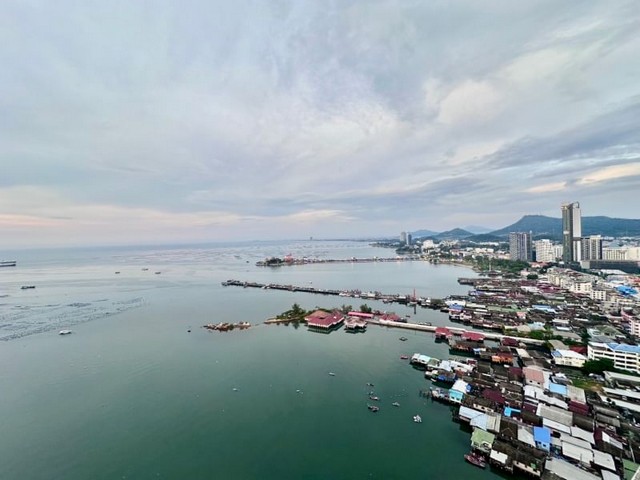 ปล่อยเช่าคอนโดศรีราชา ติดทะเล มารีน่า เบย์ ฟร้อนท์ ห้องสวย ตกแต่งพร้อมอยู่ FP-C0756 