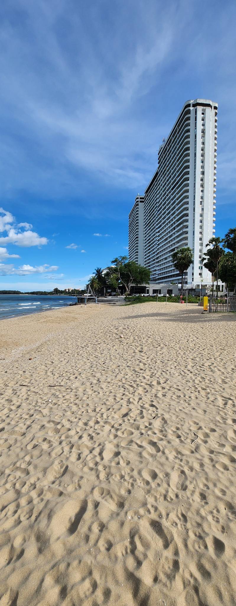 ขายด่วน คอนโด โครงการมิลฟอร์ดพาราไดซ์  ตำบลปากน้ำปราณ อำเภอปราณบุรีจังหวัดประจวบคีรีขันธ์