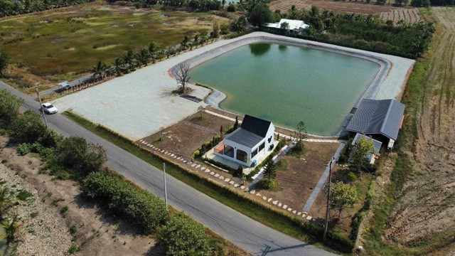 ขายที่ดินพร้อมสิ่งปลูกสร้าง ใกล้วัดสมาน อำเภอบางคล้า จังหวัดฉะเชิงเทรา เนื้อที่ 4 ไร่