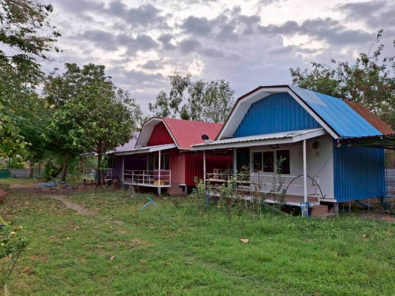 ที่ดิน เนื้อที่รวม 15-0-12.6 ไร่ ตำบลโคกสลุง อำเภอพัฒนานิคม จังหวัดลพบุรี 