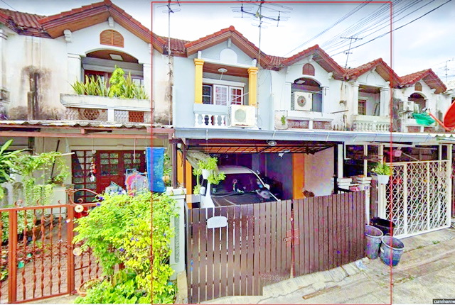 รพ.เกษมราษฏร์ สัมมากรเพียวเพลส ให้เช่ารามคำแหง 135-141 2นอน MRTสัมมากร 250ม. รีโนเวท! ต่อเติมหลังคา หน้า-หลัง  2น้ำ 17 ตรว. 140 ตรม. 3แอร์