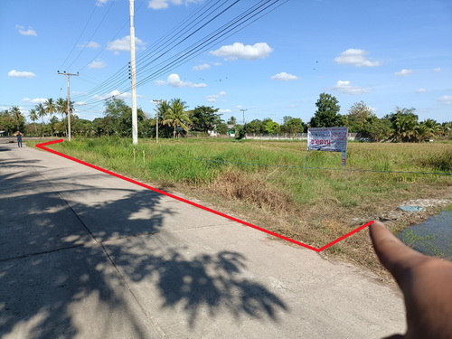 ที่ดิน 1-3-59.0 ไร่ ต.ขามทะเลสอ อ.ขามทะเลสอ จ.นครราชสีมา