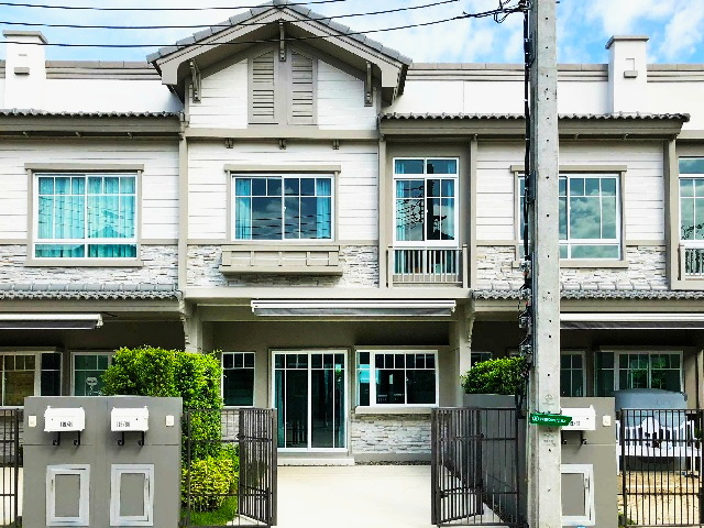 ขาย ทาวน์เฮาส์ 2ชั้น 145ตร.ม.เมกาบางนา1.4กม. 2นอน หมู่บ้านอินดี้3 บางนา กม.7 ซ.เมืองแก้ว MRT ศรีลาซาล 18ตร.วา. 3น้ำ เครื่องใช้ไฟฟ้าครบ 