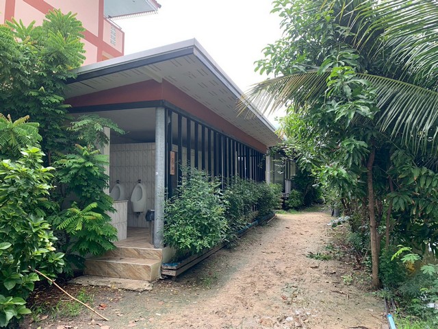 ขายที่ดิน 5 ไร่ ใกล้วัดไร่ขิง สามพราน นครปฐม หน้าติดถนน 40 เมตร ที่ดินสวย บรรยากาศดี 